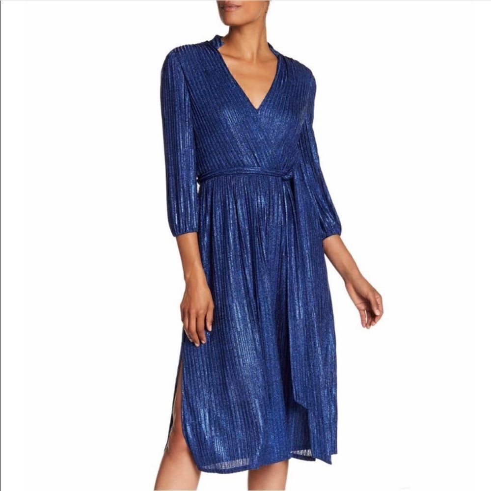 Alice Olivia - Katina Wrap-effect Metallic Ribbed-knit Midi Dress in blue size 4